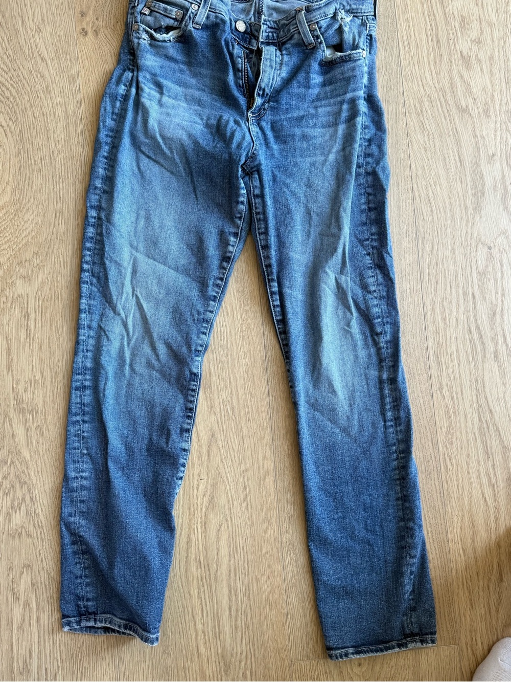 AG Adriano Goldschmied Mari High Rise Slim Straight Jeans Distressed size 30